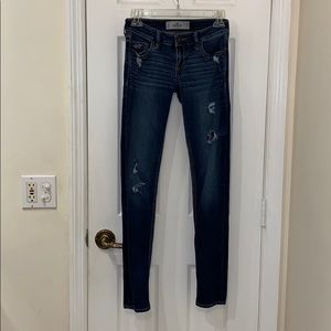 Hollister skinny jeans size 1R, W25-L31